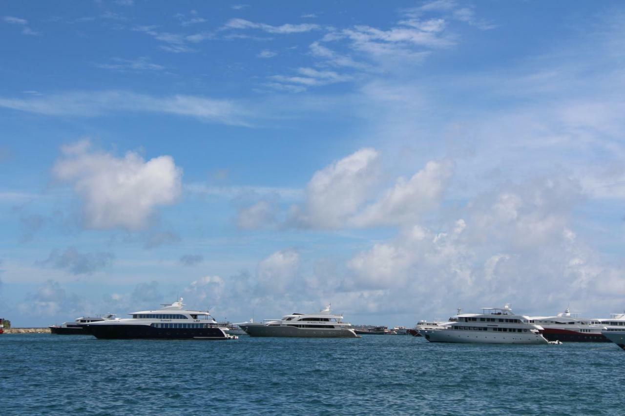 Araam Stay Hulhumale Exteriör bild